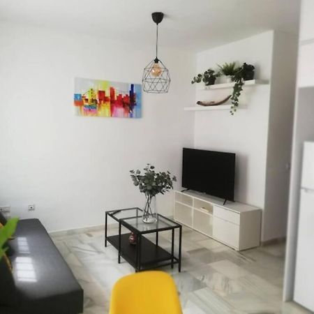 Malaga City One Bedroom Apartment By Namaste Elite Ngoại thất bức ảnh